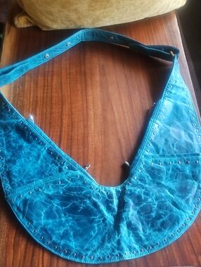 SASH Teal Leather Stud-Accent Shoulder Bag